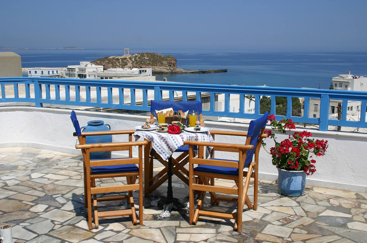 Anixis Hotel