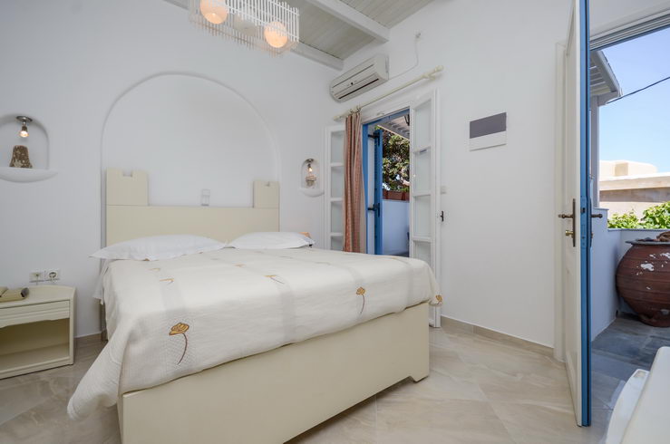 Anixis Hotel Rooms