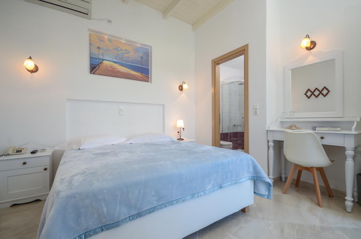 Anixis Hotel Rooms
