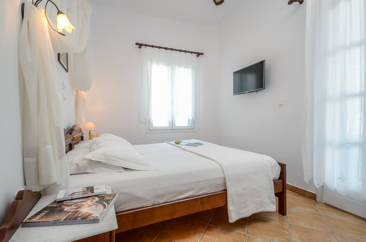 Anixis Hotel Rooms