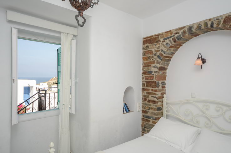 Anixis Hotel Studios